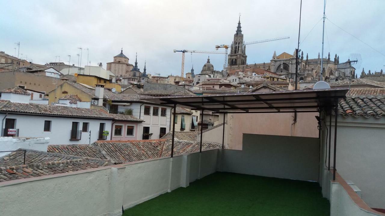 Apartamento El Muro De Piedra